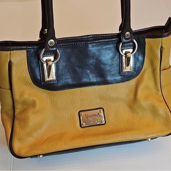 Valentina Two-Tone Yellow and Black Shoulder Bag - Picture 3 of 7